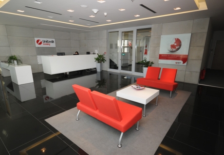 09-11-19 Unicredit leasing 010.jpg