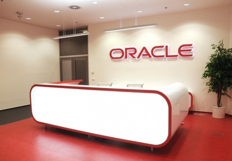 Oracle_01.jpg